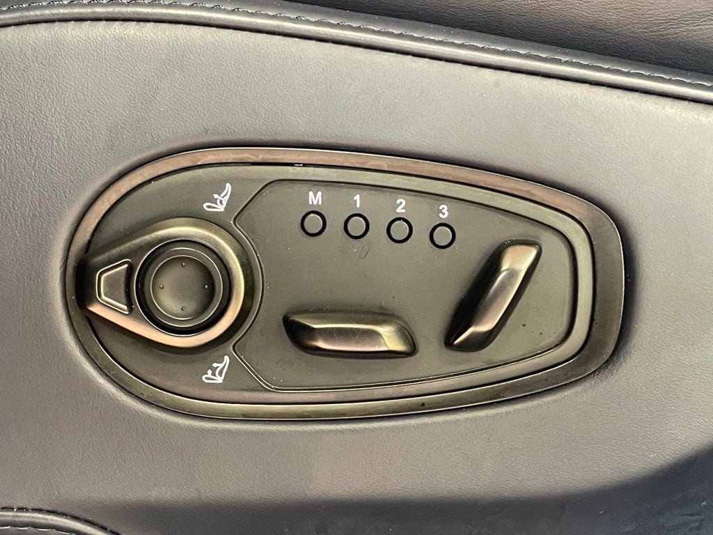 2022 Aston Martin DBX AWD - 23018239 - 15