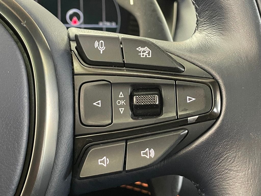 2022 Aston Martin DBX AWD - 23018239 - 31