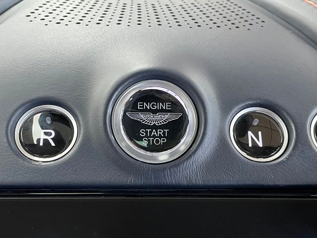 2022 Aston Martin DBX AWD - 23018239 - 36