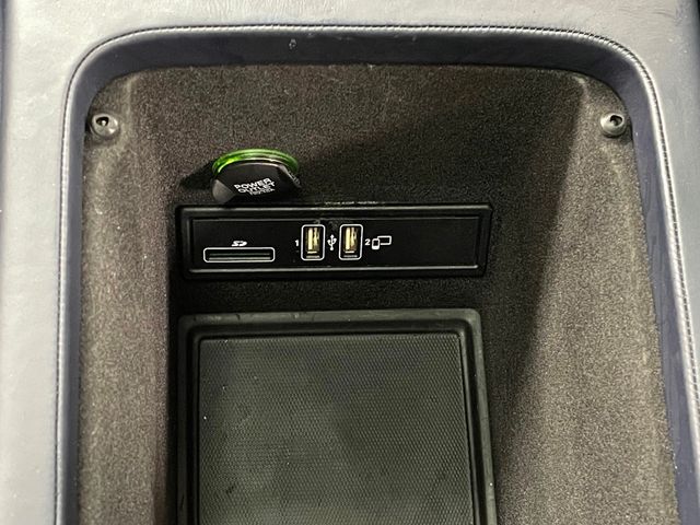 2022 Aston Martin DBX AWD - 23018239 - 41