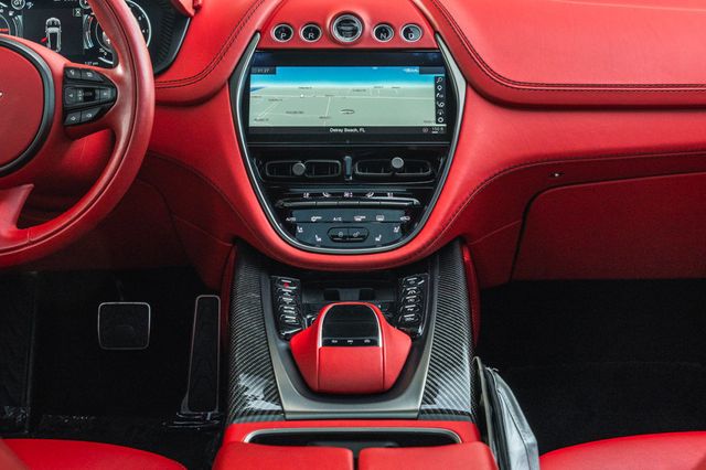 2022 Aston Martin DBX AWD - 22939665 - 17