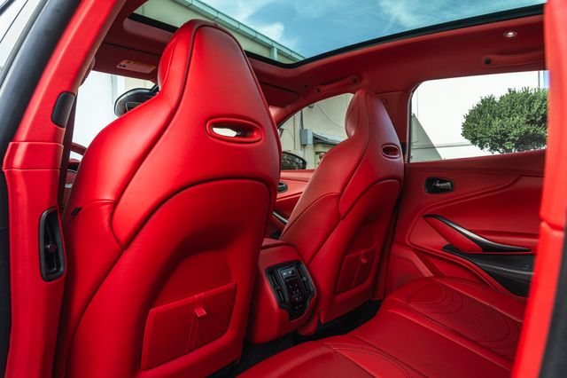 2022 Aston Martin DBX AWD - 22939665 - 19