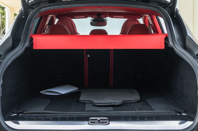 2022 Aston Martin DBX AWD - 22939665 - 28