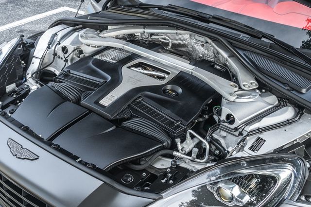 2022 Aston Martin DBX AWD - 22939665 - 34