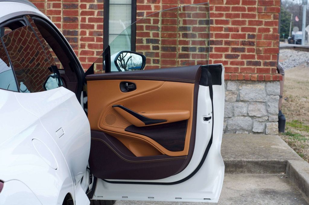 2022 Aston Martin DBX Heated&CooledSeats*ChromeJewerlyPkg*NAV - 22961326 - 39