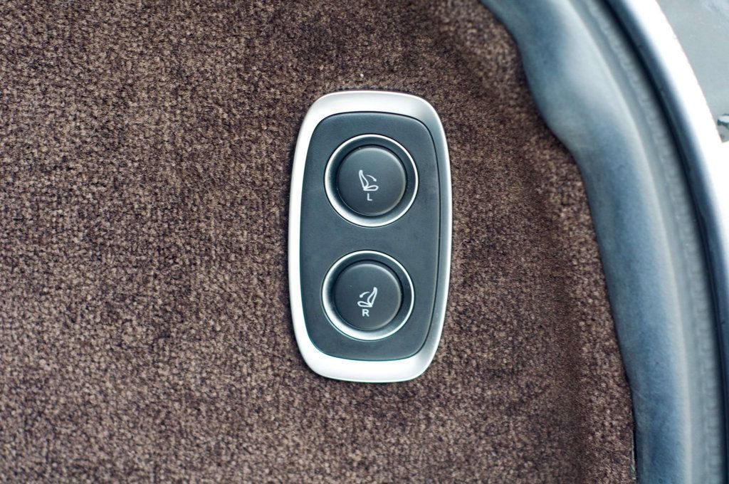 2022 Aston Martin DBX Heated&CooledSeats*ChromeJewerlyPkg*NAV - 22961326 - 53