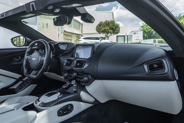 2022 Aston Martin Vantage Roadster - 23061092 - 20