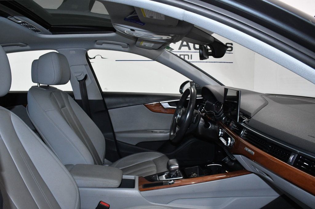 2022 Audi A4 Sedan Premium 40 TFSI quattro - 23004902 - 14
