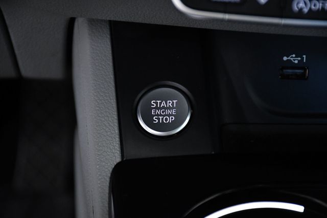 2022 Audi A4 Sedan Premium 40 TFSI quattro - 23004902 - 23