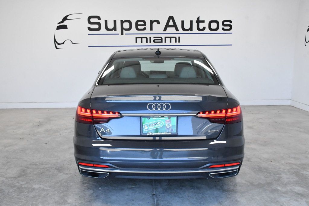2022 Audi A4 Sedan Premium 40 TFSI quattro - 23004902 - 4