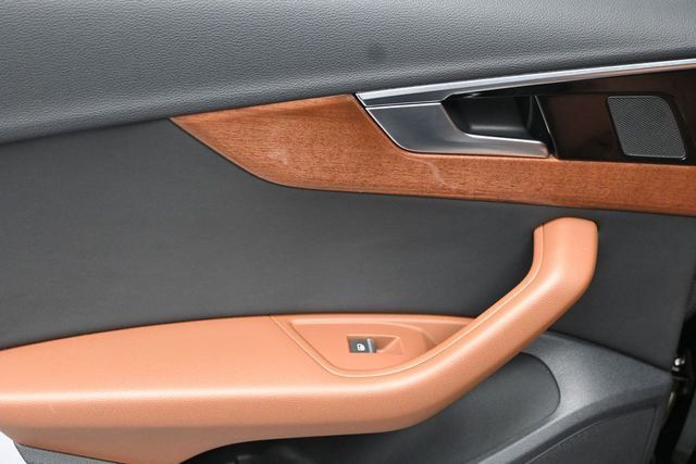 2022 Audi A4 Sedan Premium 40 TFSI quattro - 23030817 - 9
