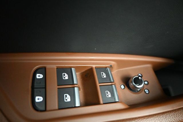 2022 Audi A4 Sedan Premium 40 TFSI quattro - 23030817 - 25
