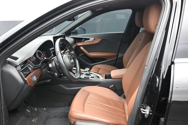 2022 Audi A4 Sedan Premium 40 TFSI quattro - 23030817 - 5