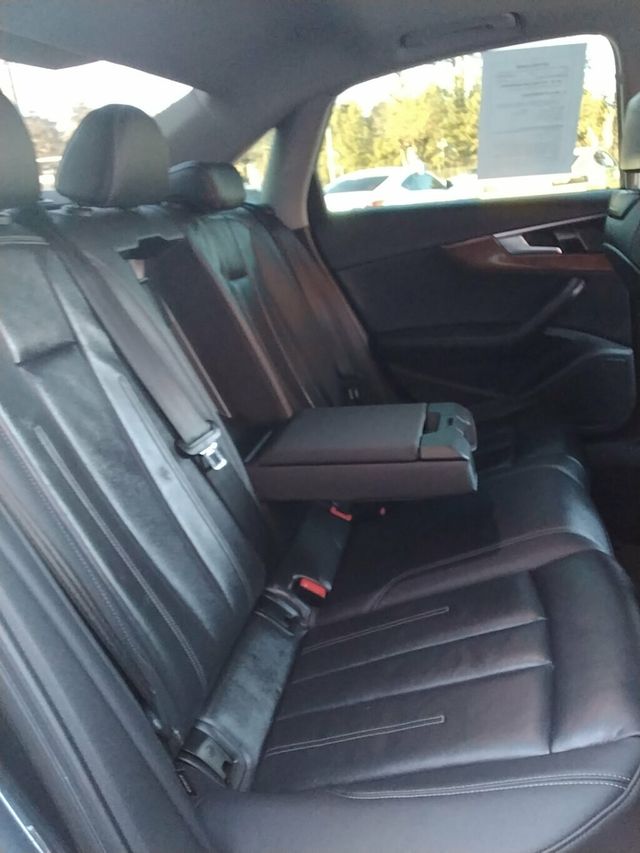 2022 Audi A4 Sedan Premium Plus 40 TFSI quattro - 22974026 - 10