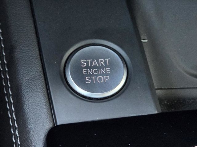 2022 Audi A4 Sedan S line Premium Plus 45 TFSI quattro - 22940823 - 18