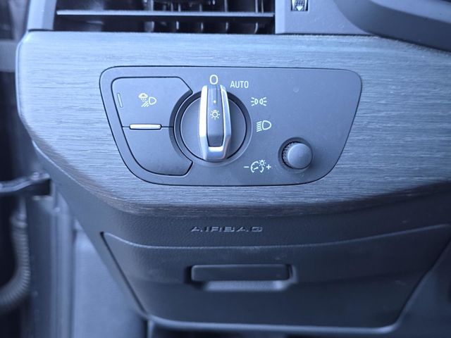 2022 Audi A4 Sedan S line Premium Plus 45 TFSI quattro - 22940823 - 23