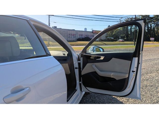 2022 Audi A4 Sedan S line Premium Plus 45 TFSI quattro - 22932973 - 10