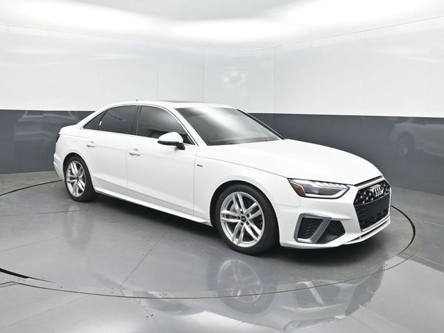 2022 Audi A4 Sedan S line Premium Plus 45 TFSI quattro - 23004717 - 31