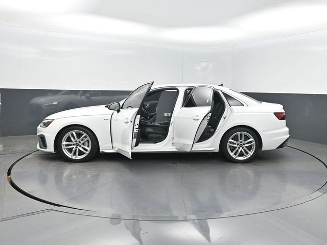 2022 Audi A4 Sedan S line Premium Plus 45 TFSI quattro - 23004717 - 36