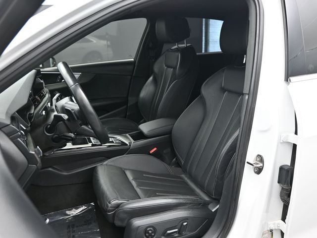 2022 Audi A4 Sedan S line Premium Plus 45 TFSI quattro - 23004717 - 4