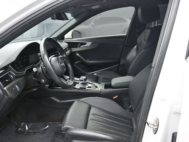 2022 Audi A4 Sedan S line Premium Plus 45 TFSI quattro - 23004717 - 5