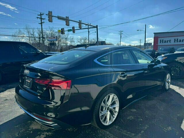 2022 Audi A5 Sportback Premiem Plus Pkg/AdaptiveCruise/Bang&OlufsenAudio/Navigation Pkg - 22725759 - 4