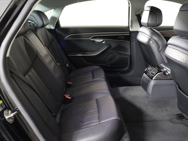 2022 Audi A8 L 55 TFSI quattro - 23005903 - 41