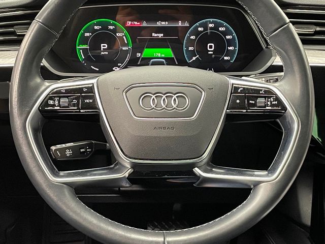 2022 Audi e-tron Premium Plus quattro - 22952077 - 26