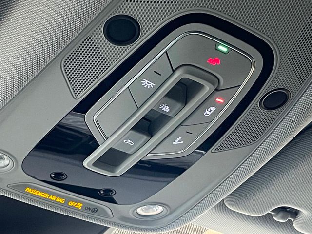 2022 Audi e-tron Premium Plus quattro - 22952077 - 39