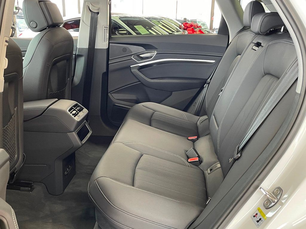 2022 Audi e-tron Premium Plus quattro - 22954148 - 20