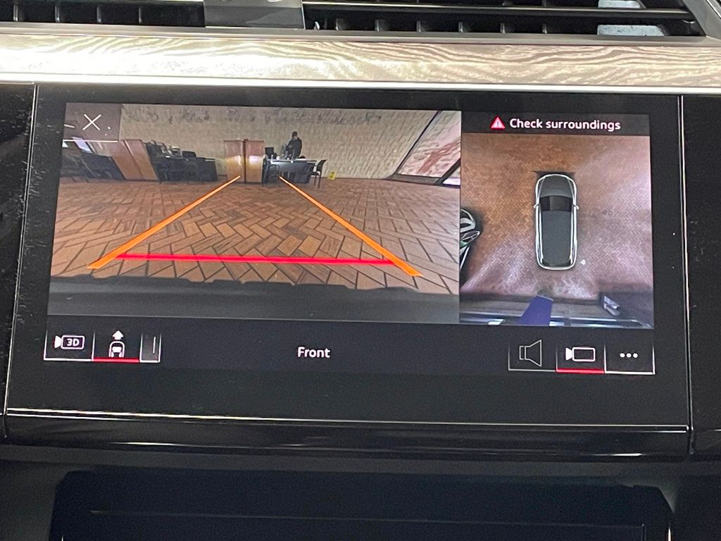 2022 Audi e-tron Premium Plus quattro - 22954148 - 31