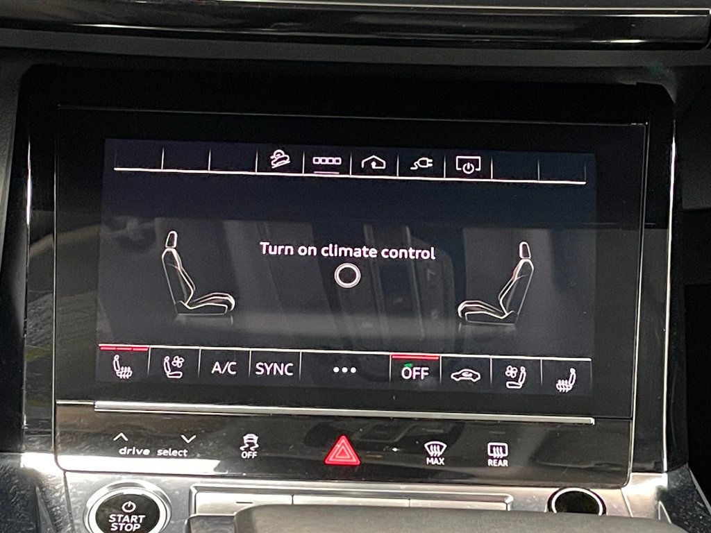 2022 Audi e-tron Premium Plus quattro - 22954148 - 34