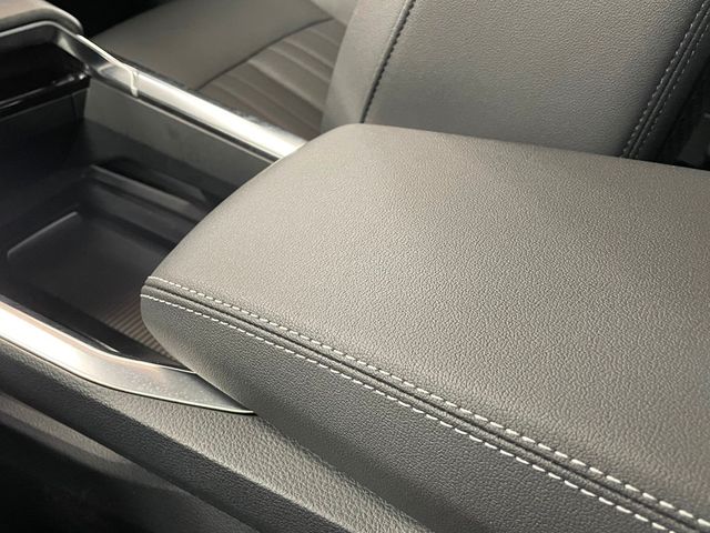 2022 Audi e-tron Premium Plus quattro - 22954148 - 37