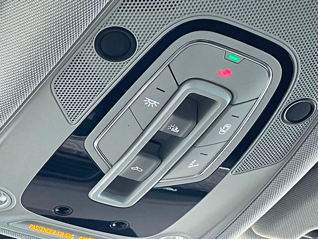 2022 Audi e-tron Premium Plus quattro - 22954148 - 41