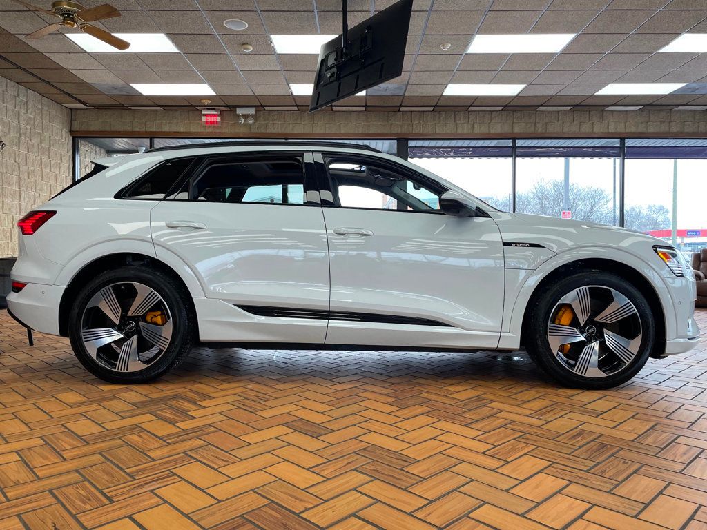 2022 Audi e-tron Premium Plus quattro - 22954148 - 6