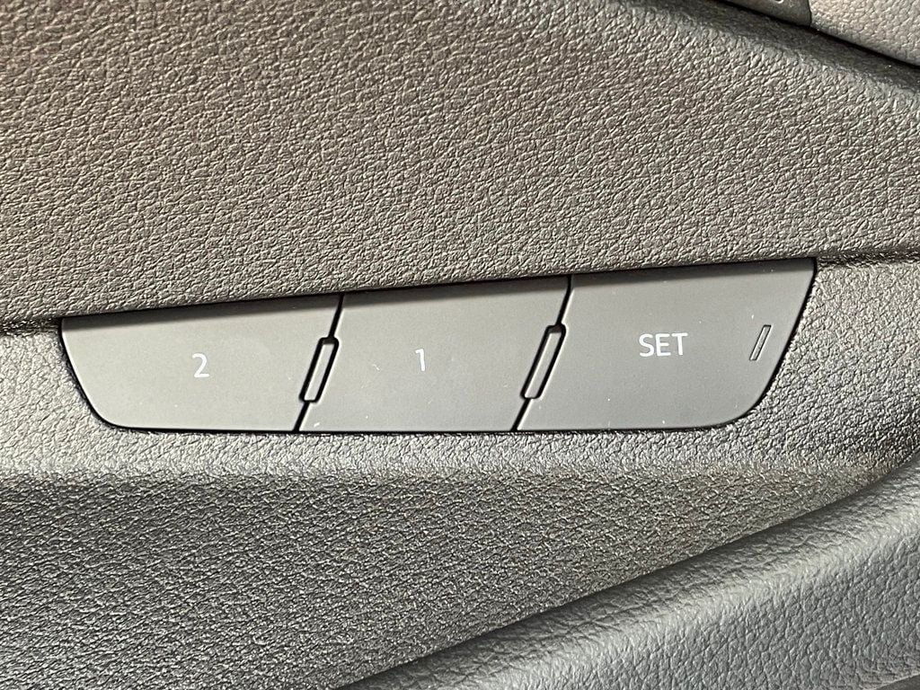 2022 Audi e-tron Premium Plus quattro - 22958480 - 16