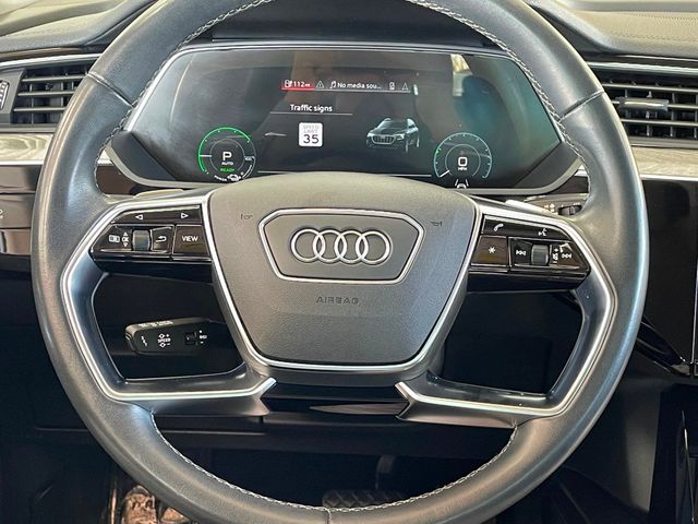 2022 Audi e-tron Premium Plus quattro - 22958480 - 25