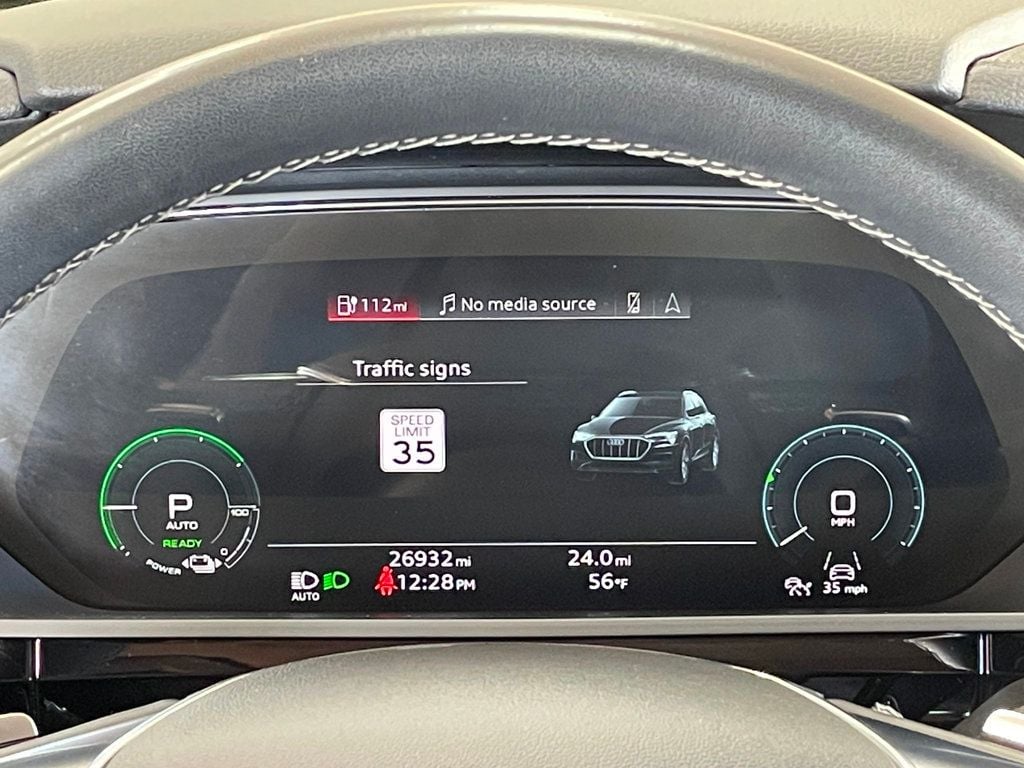 2022 Audi e-tron Premium Plus quattro - 22958480 - 26