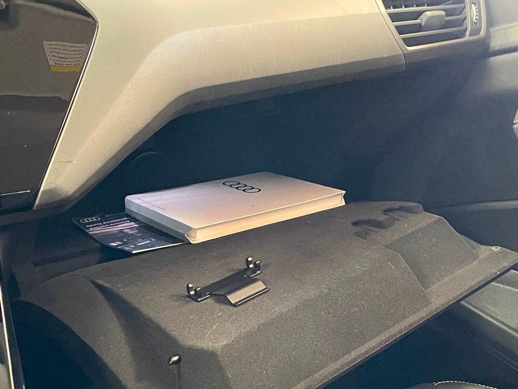 2022 Audi e-tron Premium Plus quattro - 22958480 - 37