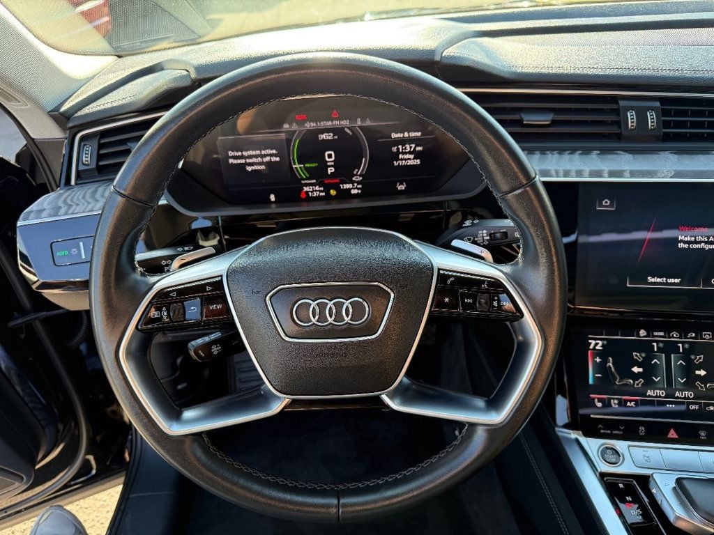 2022 Audi e-tron Premium Plus quattro - 22750695 - 19