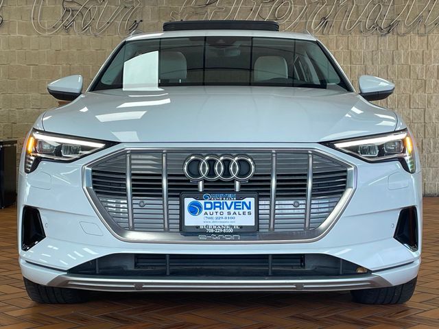 2022 Audi e-tron Premium quattro - 22925491 - 2