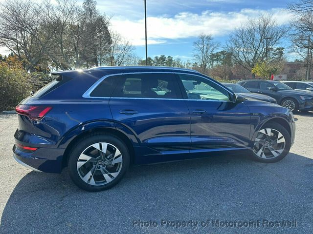 2022 Audi e-tron Premium quattro - 22944771 - 9