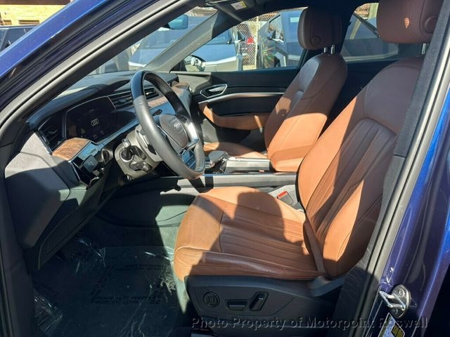 2022 Audi e-tron Premium quattro - 22944771 - 10