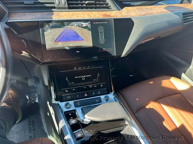 2022 Audi e-tron Premium quattro - 22944771 - 23