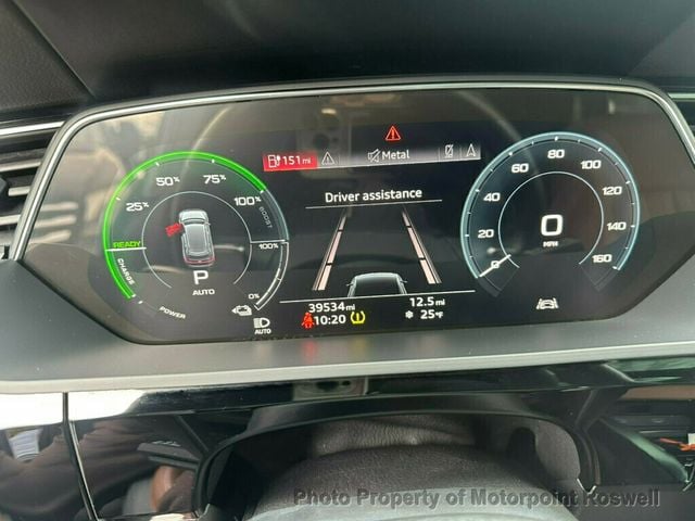 2022 Audi e-tron Premium quattro - 22974553 - 11