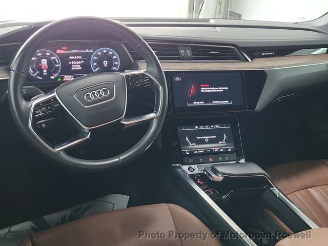2022 Audi e-tron Premium quattro - 22974553 - 1