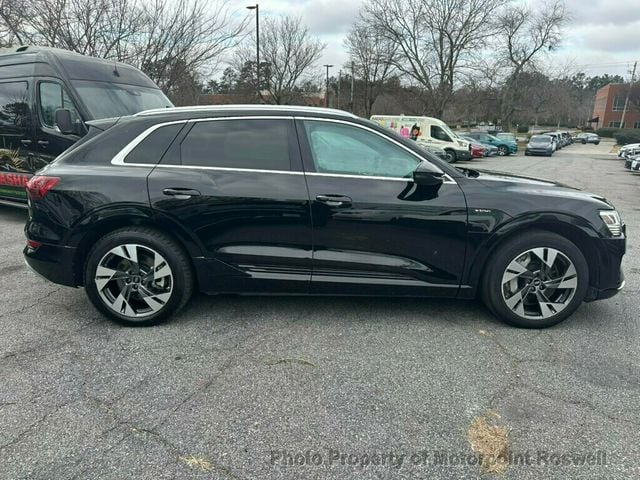 2022 Audi e-tron Premium quattro - 22974553 - 7