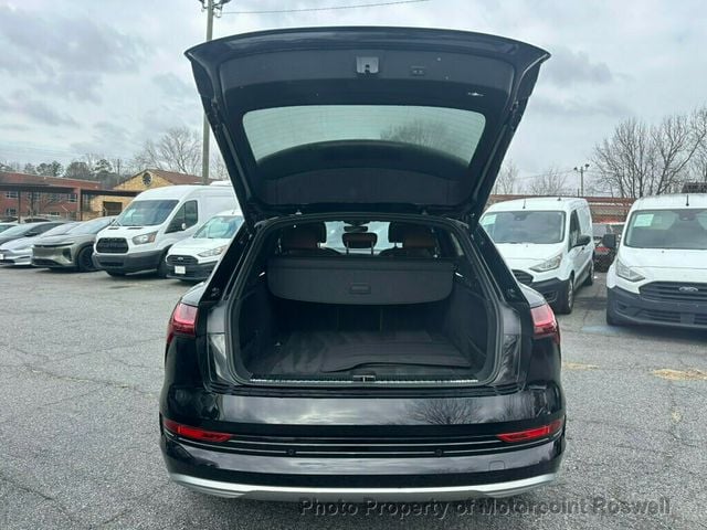 2022 Audi e-tron Premium quattro - 22974553 - 8