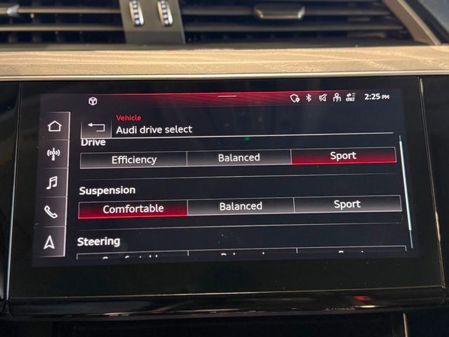 2022 Audi e-tron Premium quattro - 22981370 - 33