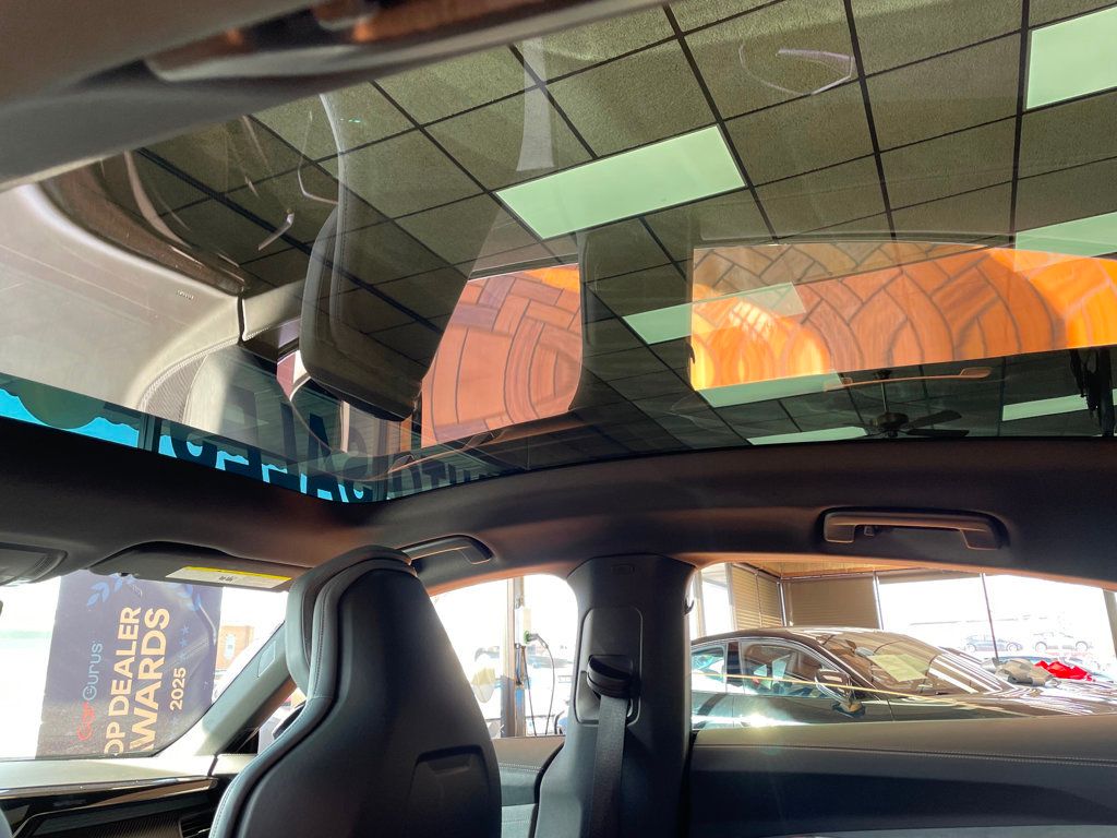 2022 Audi e-tron GT Premium Plus quattro - 22975557 - 17